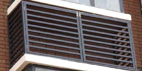 ​锌钢护栏主要由哪些部件组成​?​